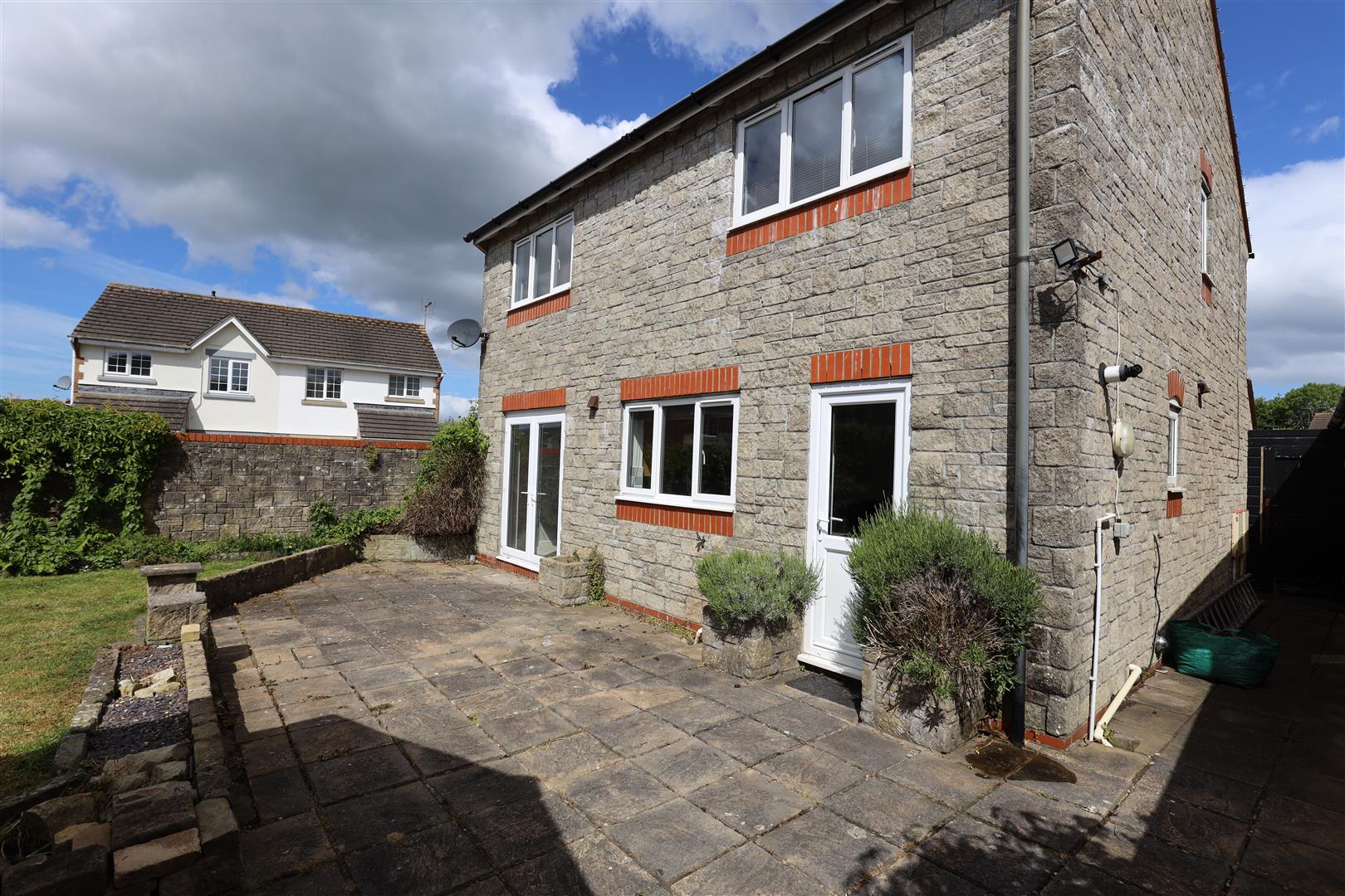 Cwrt Syr Dafydd, Llantwit Major, Vale of Glamorgan. CF61 2SR